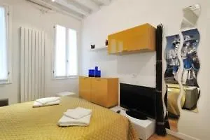 Elegance * Βενετία